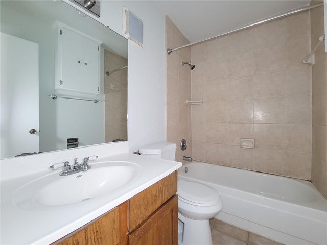 6202 Skyline 32, Houston, TX 77057