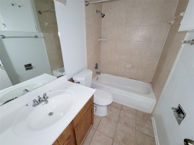 6202 Skyline 32, Houston, TX 77057