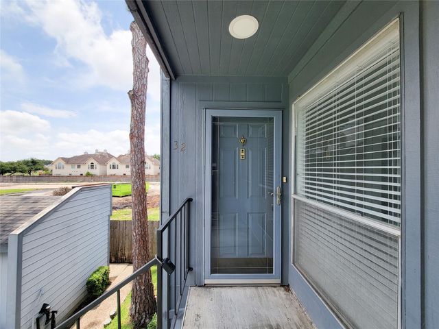 6202 Skyline 32, Houston, TX 77057