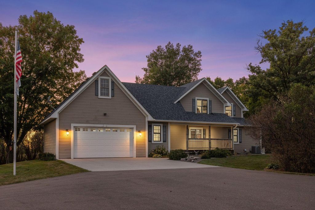 7008 Cavanaugh Green, Greenfield, MN 55373 — photo 4