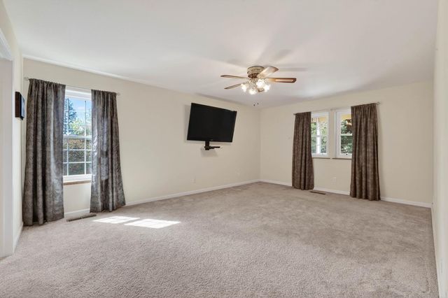3597 Camino Hills Dr, Camino, CA 95709