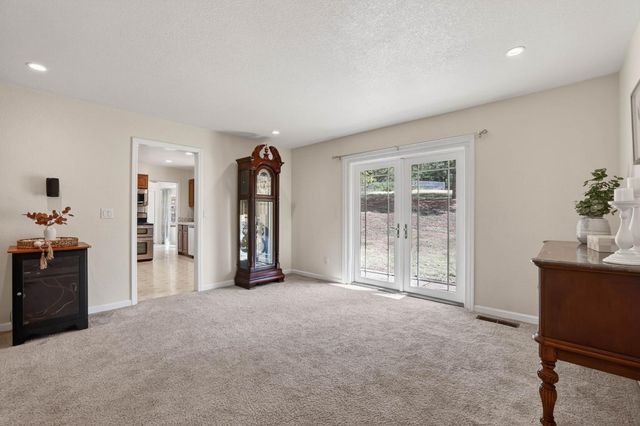 3597 Camino Hills Dr, Camino, CA 95709