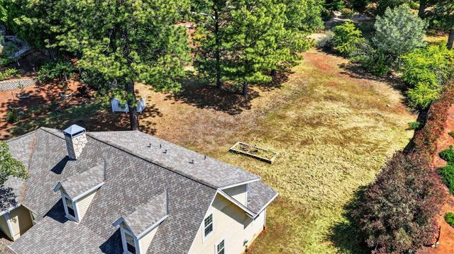3597 Camino Hills Dr, Camino, CA 95709