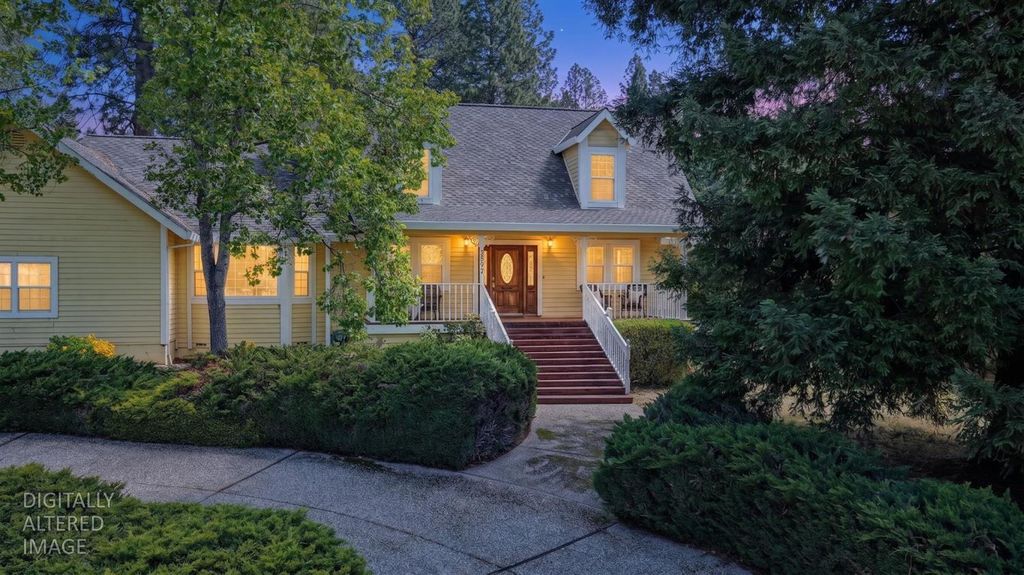 3597 Camino Hills Dr, Camino, CA 95709