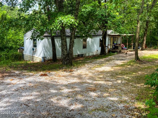 6274 Douglas Fir Road, Joplin, MO 64804