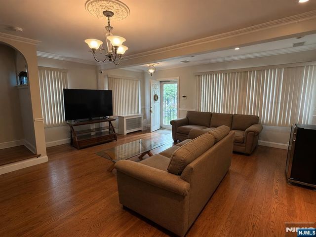 88 Union Place, Ridgefield Park, NJ 07660