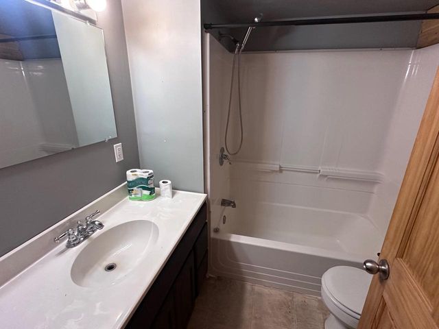 W9958 STATE RD 76, Bear Creek, WI 54922