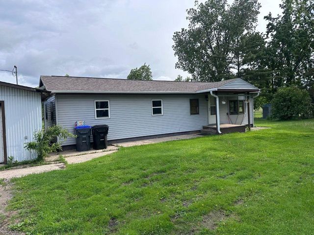 W9958 STATE RD 76, Bear Creek, WI 54922