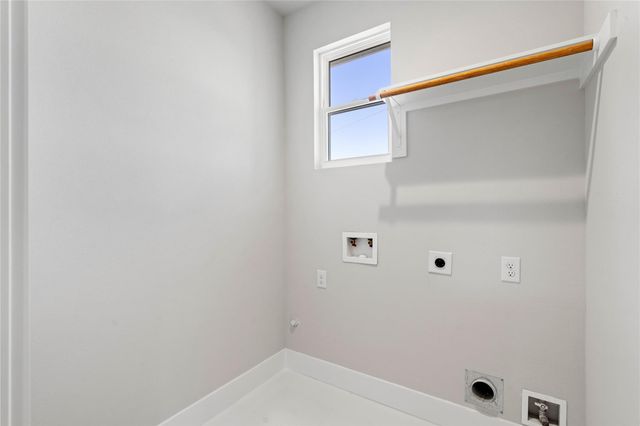 1702 Bringhurst Street B, Houston, TX 77020