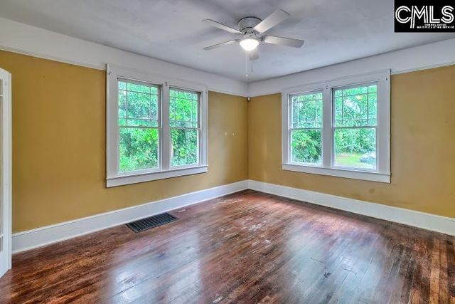 209 W Moultriie Street, Winnsboro, SC 29180