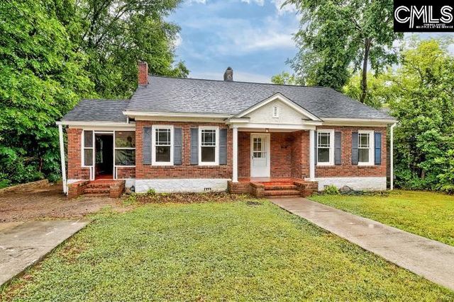 209 W Moultriie Street, Winnsboro, SC 29180