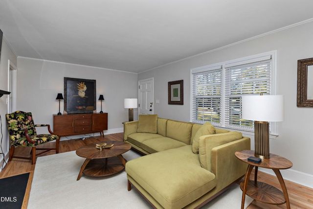 1006 W Divine Street, Dunn, NC 28334