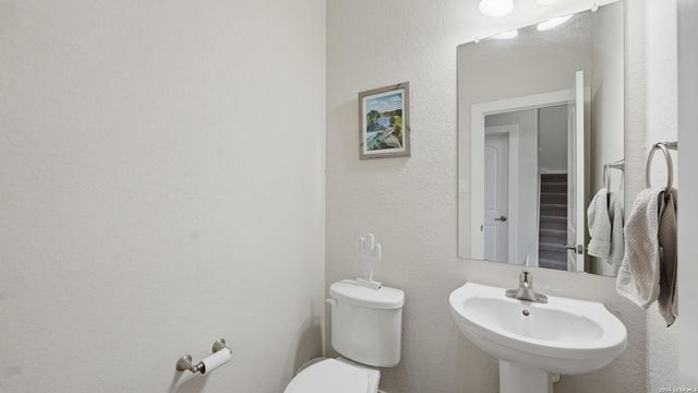 740 GRISTMILL DR, New Braunfels, TX 78130