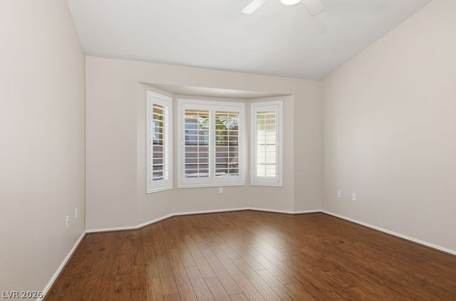 10009 Keysborough Drive, Las Vegas, NV 89134