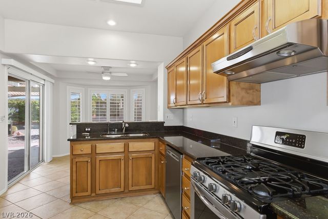 10009 Keysborough Drive, Las Vegas, NV 89134