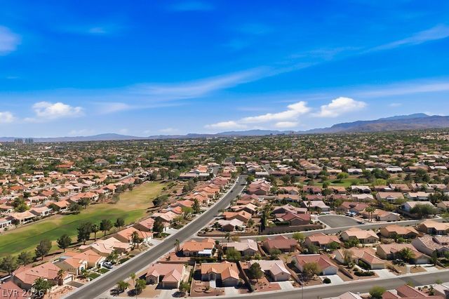 10009 Keysborough Drive, Las Vegas, NV 89134