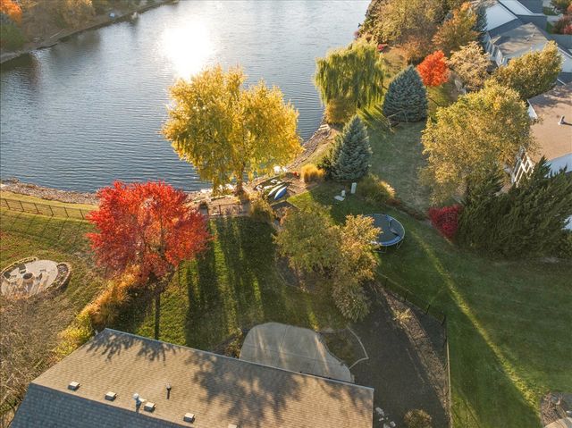 1410 Broad Creek Road, Bloomington, IL 61704