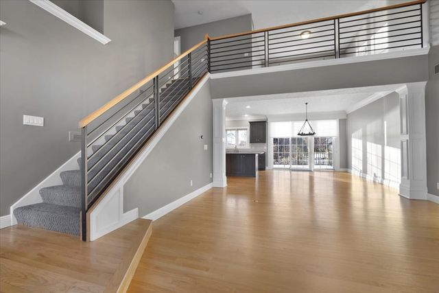 1410 Broad Creek Road, Bloomington, IL 61704