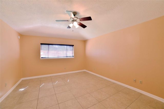 470 Buoy Road, Houston, TX 77598