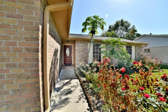470 Buoy Road, Houston, TX 77598