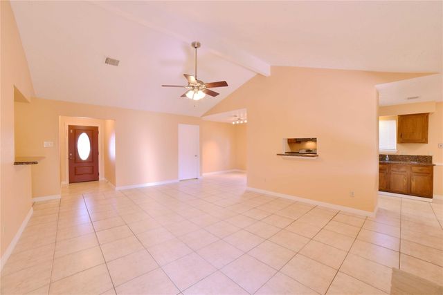 470 Buoy Road, Houston, TX 77598