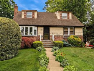 2306 Fowler Street, North Bellmore, NY 11710