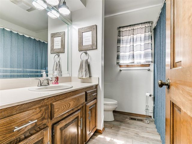 717 SW 113th Street, Oklahoma City, OK 73170