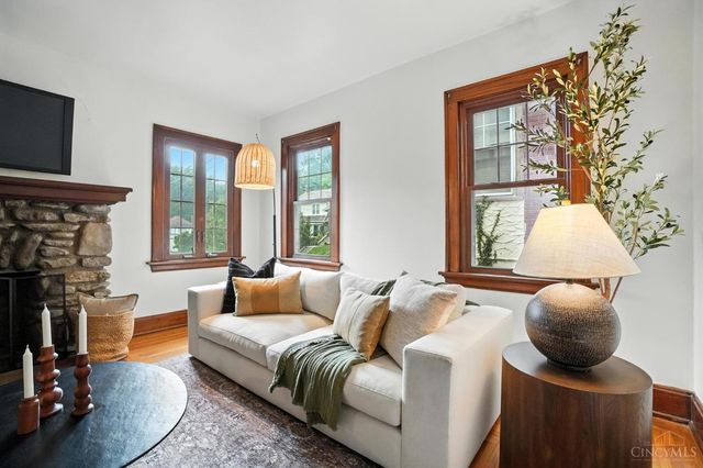 2922 Utopia Place, Cincinnati, OH 45208