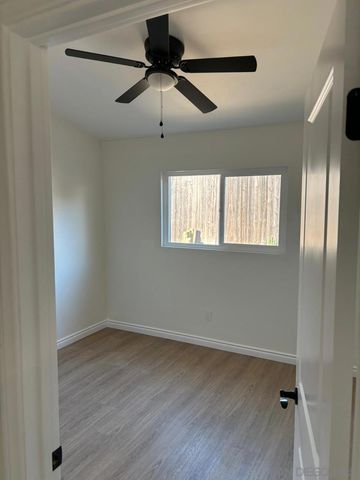 6968 Camino Amero, San Diego, CA 92111