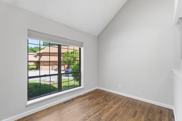 48 Perkins Ct 48, Haverhill, MA 01832