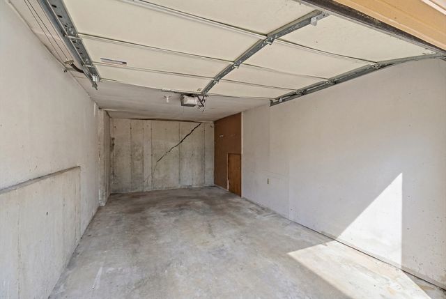 48 Perkins Ct 48, Haverhill, MA 01832