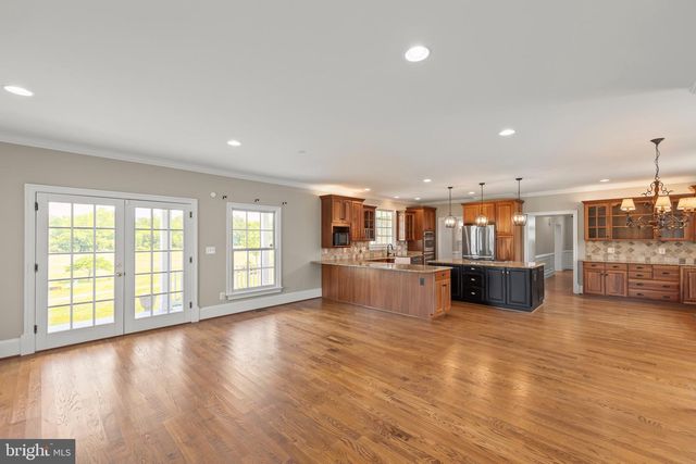 582 MILLER RD, Winchester, VA 22602