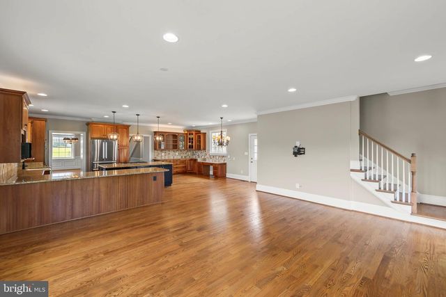 582 MILLER RD, Winchester, VA 22602