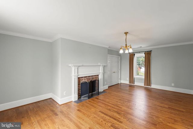 582 MILLER RD, Winchester, VA 22602