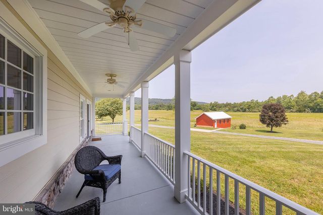 582 MILLER RD, Winchester, VA 22602