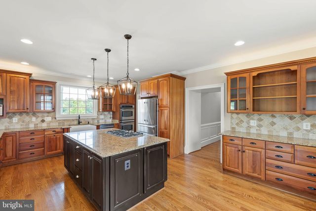 582 MILLER RD, Winchester, VA 22602