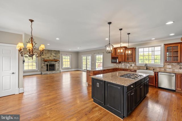 582 MILLER RD, Winchester, VA 22602
