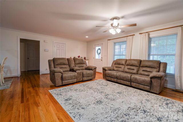 2830 Elizabeth Avenue, Shelby, NC 28150