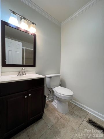 305 Briarwood Circle, Dallas, NC 28034