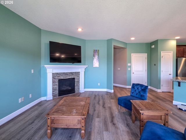 1109 STONEWALL Ave, Forest Grove, OR 97116