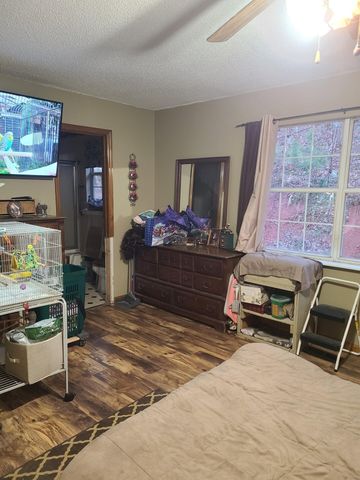 449 Haney Circle NW, Charleston, TN 37310