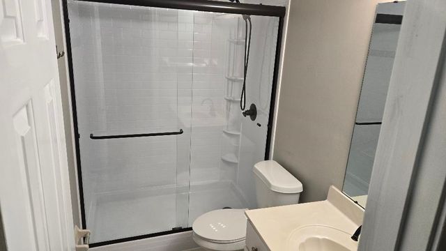 7118 KINGSLAND DR, Memphis, TN 38125