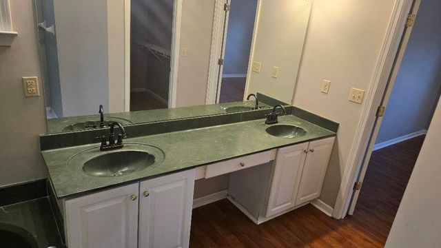 7118 KINGSLAND DR, Memphis, TN 38125