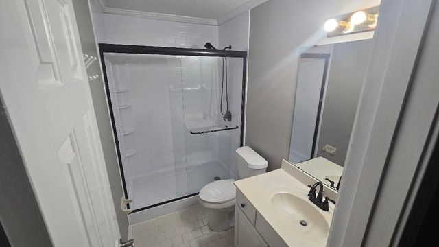 7118 KINGSLAND DR, Memphis, TN 38125