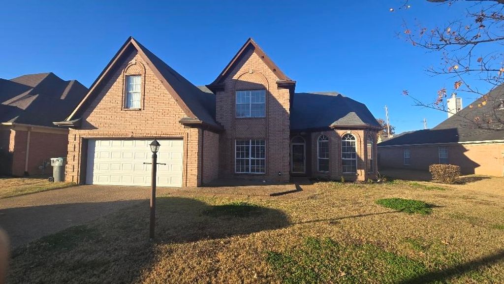 7118 KINGSLAND DR, Memphis, TN 38125