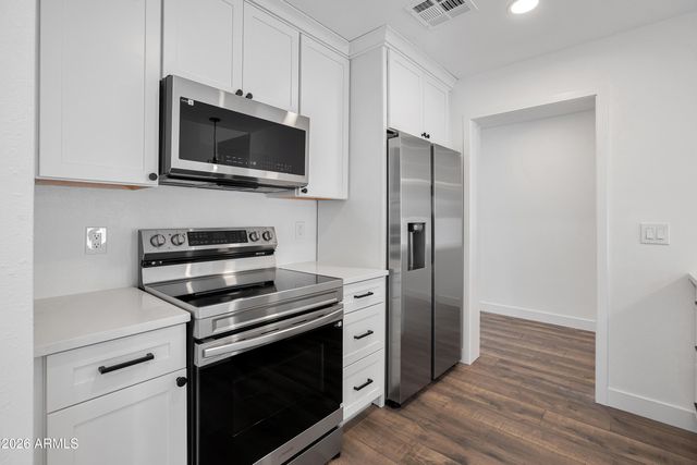 2923 S BALA Drive, Tempe, AZ 85282