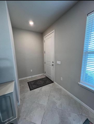 2663 MEAD AVENUE, St Cloud, FL 34771