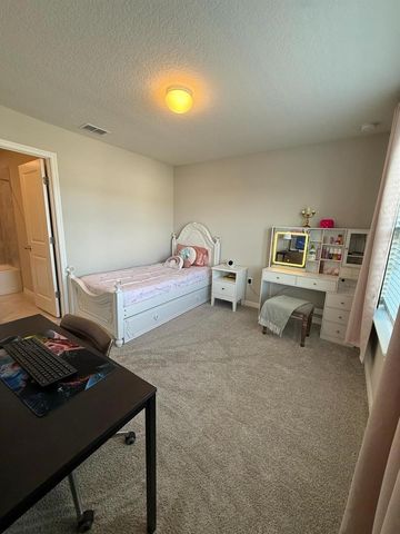 2663 MEAD AVENUE, St Cloud, FL 34771