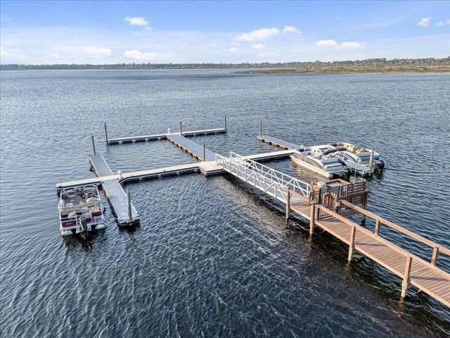 2663 MEAD AVENUE, St Cloud, FL 34771