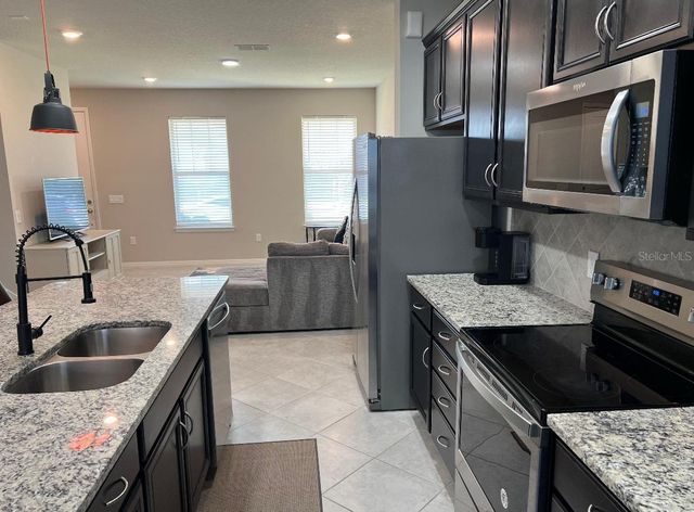 2663 MEAD AVENUE, St Cloud, FL 34771